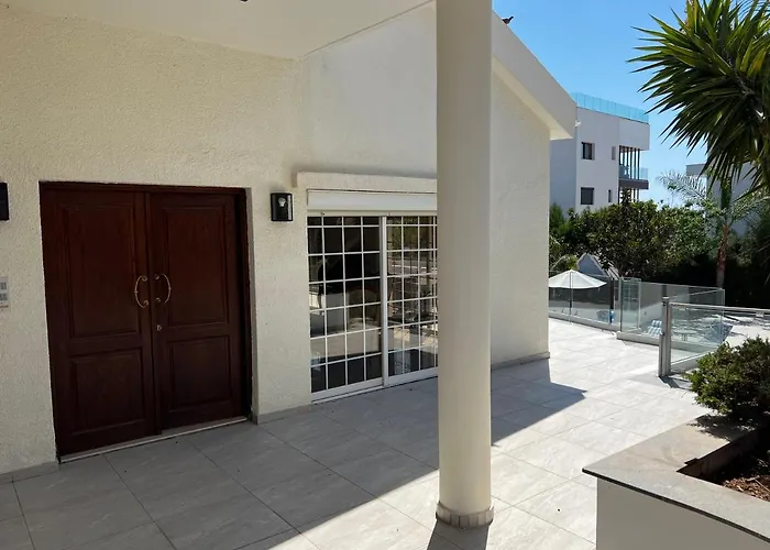 Willa Sawa By Ezoria Limassol